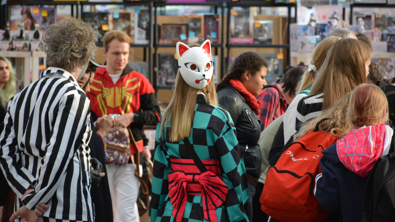 walking in the snow 26